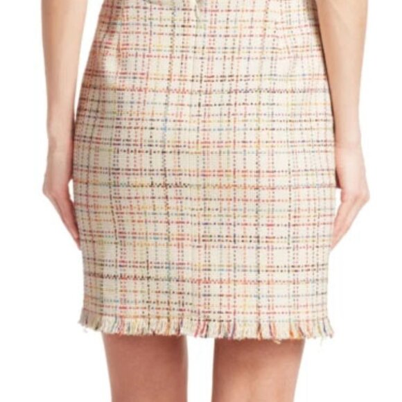 Share New AKRIS Cream Multi Cotton Blend Fringe Hem Tweed Mini Skirt 8, 12 - Picture 3 of 8